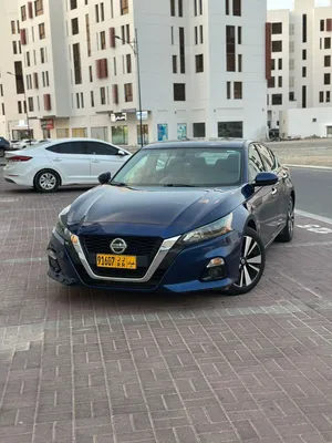 Nissan Altima SV 2022 Oman car. Full service from Nissan on time. Well maintained car. Family car