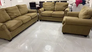 طقم كنب من ثلاث قطع