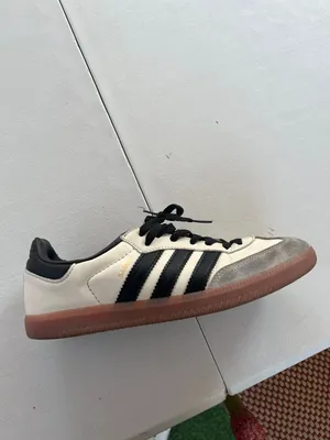 Adidas samba مستعمل استعمال خفيف