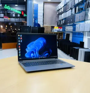 Hp ZBook  Power 15 G8 Workstation i7 11th Gen Ram 16GB SSD 512GB Touch Screen Nvidia Graphic 4GB