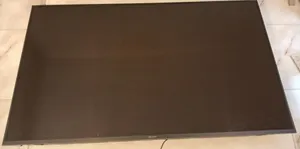 للبيع شاشة شارب 70 بوصه 4K smart TV