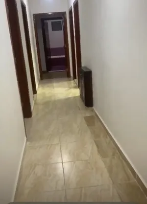 شقه للبيع لقططططه في اربد الراهبات الورديه ع مساحه 169متر 55الف