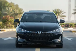2020 Hyundai Elantra Sport - American Specs