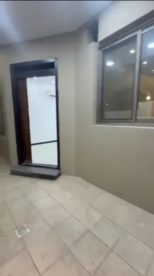 80 m2 2 Bedrooms Townhouse for Rent in Baghdad Mansour