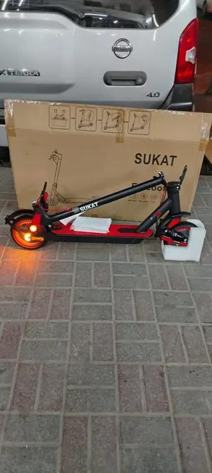 electric scooter for sell size 8 inch tubeless tiare top speed 99 battry 36v