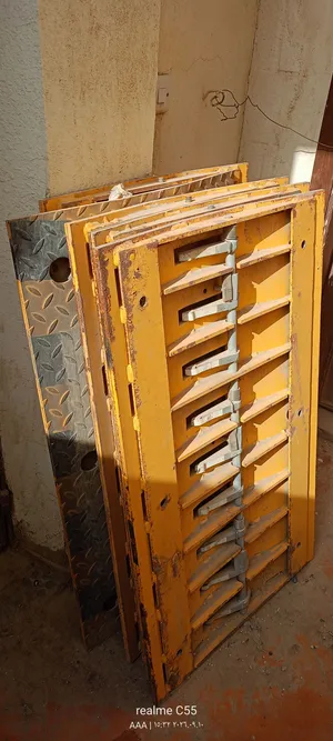 مصدات شوكية ارضية