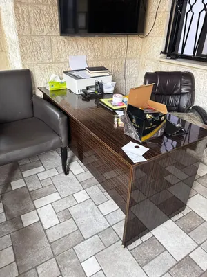 اثاث مكتب للبيع