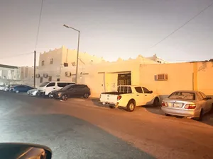 738 m2 More than 6 bedrooms Townhouse for Sale in Al Rayyan Other