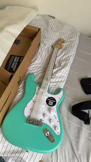 NEW fender squier stratocaster electric guitar