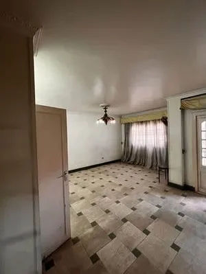 170 m2 3 Bedrooms Apartments for Sale in Cairo Nasr City