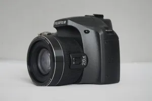 Fujifilm FinePix SL260 Digital Camera - Excellent Condition