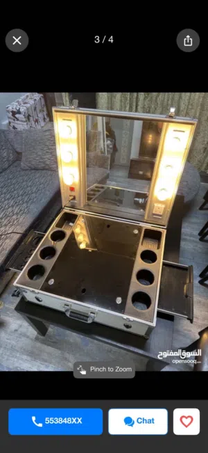 Professional Makeup Artist Case with LED Mirror – Excellent Condition