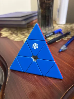 Brand: GAN * Model: Pyraminx M * Type: Pyraminx / Speed Cube Magnetic : yes