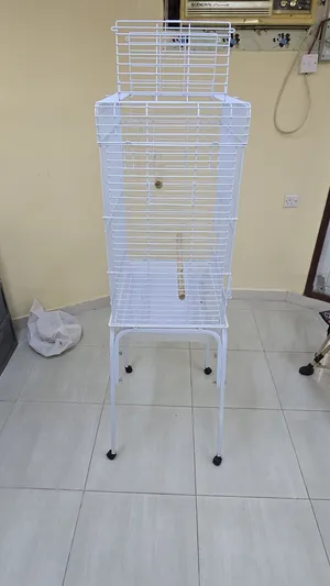 Bird cage in mint condition
