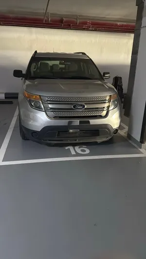 فورد إكسبلورر 2015 خليجي بحالة ممتازة جداً - Ford explorer