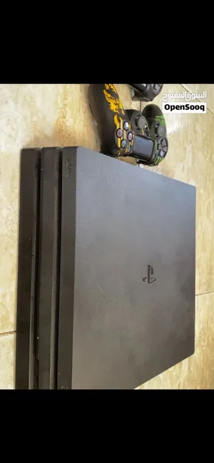 PS4 Pro 1TB معدل + دراعين High Copy للبيع