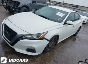 Used Nissan Altima in Al Batinah