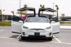 للبيع: تيسلا موديل X لونج رينج (Dual Motor) 2020  أعلى مواصفات،  وداخلية أوف وايت ساحرة