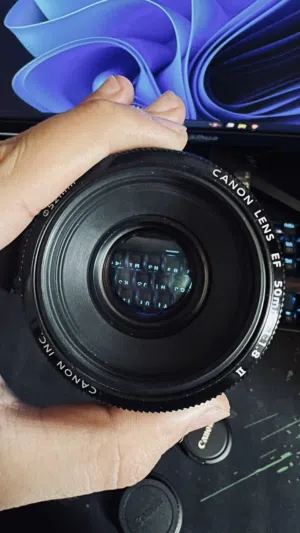 Lens 50mm (1.8)
للبيع مستعجل