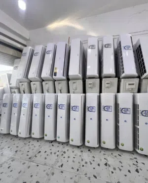لبيع وحدات تتكييف إستعمال خفيف  طن ونص طنين طنين ونص 3 طن جميع مناطق الكويت مع التوصيل