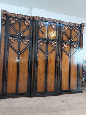 خزانه طابقين ست ضرفات خشب لاتيه وزان تب نضافه
