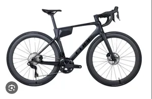Cube German Carbon Road Bike – Excellent Condition