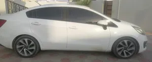 للبيع كيا ريو 2017