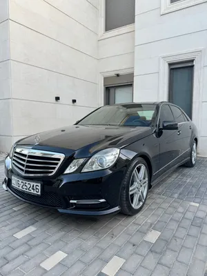 Mercedes E200 aventgard 2013