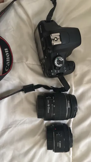 Camera canon EOS 1200D