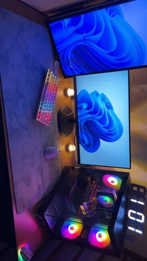 PC كمبيوتر ألعاب بحالة الوكالة سيت أب كامل قابل لتفاوض بمبلغ بسيط للجاديين
