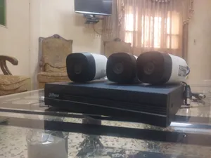 كاميرات مراقبه مع الجهاز للبيع السعر 60