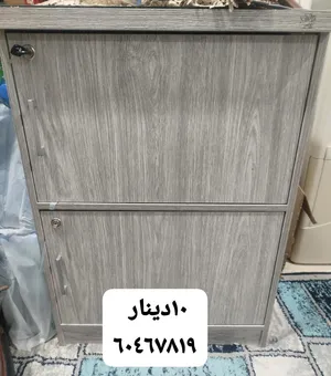 اتنين رف واسعين من الداخل