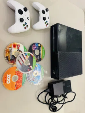 اكس بوكس ون بحاله جيده جدا