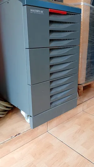 جهاز الطاقة الاحتياطيه UPS فرنسي