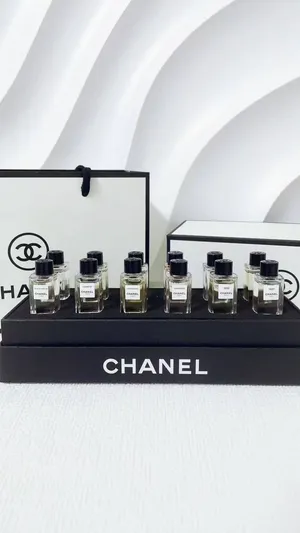 Chanel Les Exclusifs 12‐Piece Mini Perfume Set 5ml Each