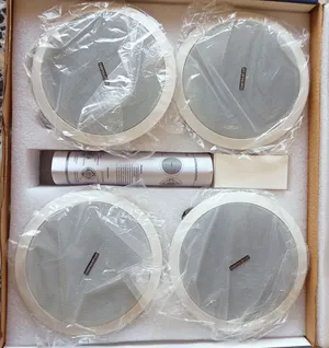 سماعات بلوتوث سقف ثانوي