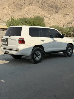 Used Toyota Land Cruiser in Ras Al Khaimah