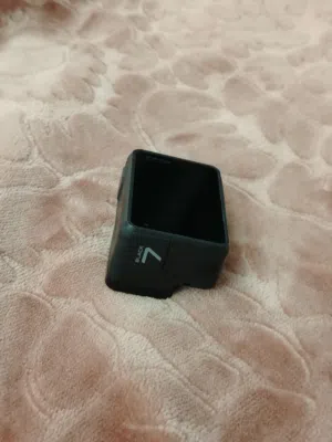 جو برو 7 بلاك (GoPro Hero 7 Black) نظيفة جداً مع بطارية - للبيع على الحالة (بحاجة صيانة أو قطع غيار)