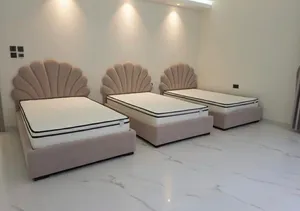 تفصيل كرافي الأطفال والكبار ضمان سنه على التفصيل مع دواشك طبيه وفندقيه . متوفر الدفع عند الاستلام