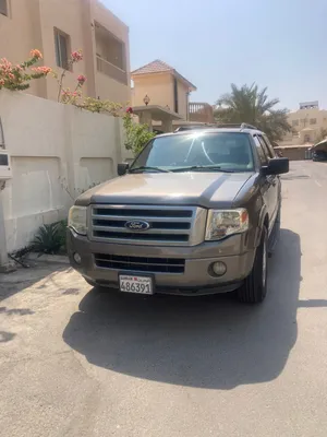 2013 فورد اكسبديش