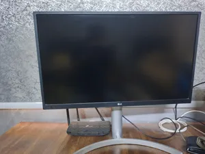 27 LG monitors for sale in Zarqa