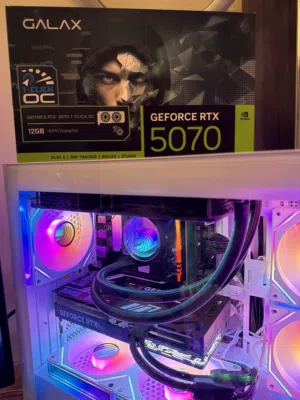 كرت شاشة RTX5070 من نوع GALAX شركة قوية وتبريد جدا قوي واداء نار اسمتعمال شهر فقط