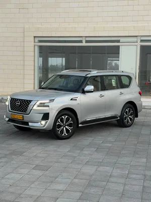 نيسان باترول 2023 خليجي تيتانيوم V8 وكالة
