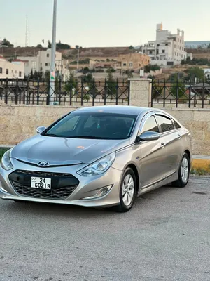 هونداي سوناتا هايبرد 2012
