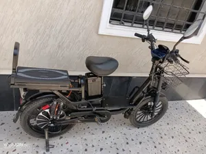سكوتر روسي مقاس 20 بحالة جيدة