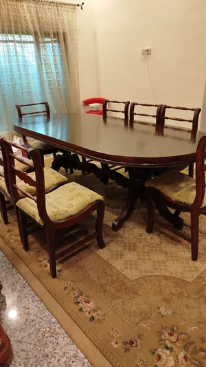 ميز طعام للبيع