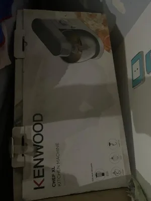 عجان كينوود شيف إكس إل Kenwood Chef XL (KVL4110S) بحالة ممتازة / جديدة kitchen machine