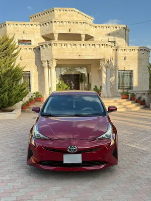 Used Toyota Prius in Ajloun