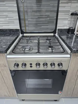 Super general cooking range (4 burners + grill)