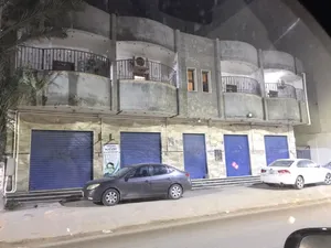 محلات للإيجار